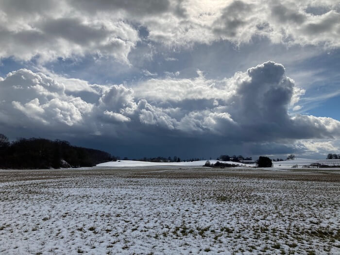 Wolken am Winterhimmel.Foto: Ulrike Ziegler
