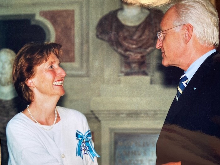 Ruth Paulig und Ministerpräsident Edmund Stoiber. Foto: Privatarchiv